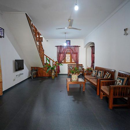 4Ty Two Homestay Galle Eksteriør billede