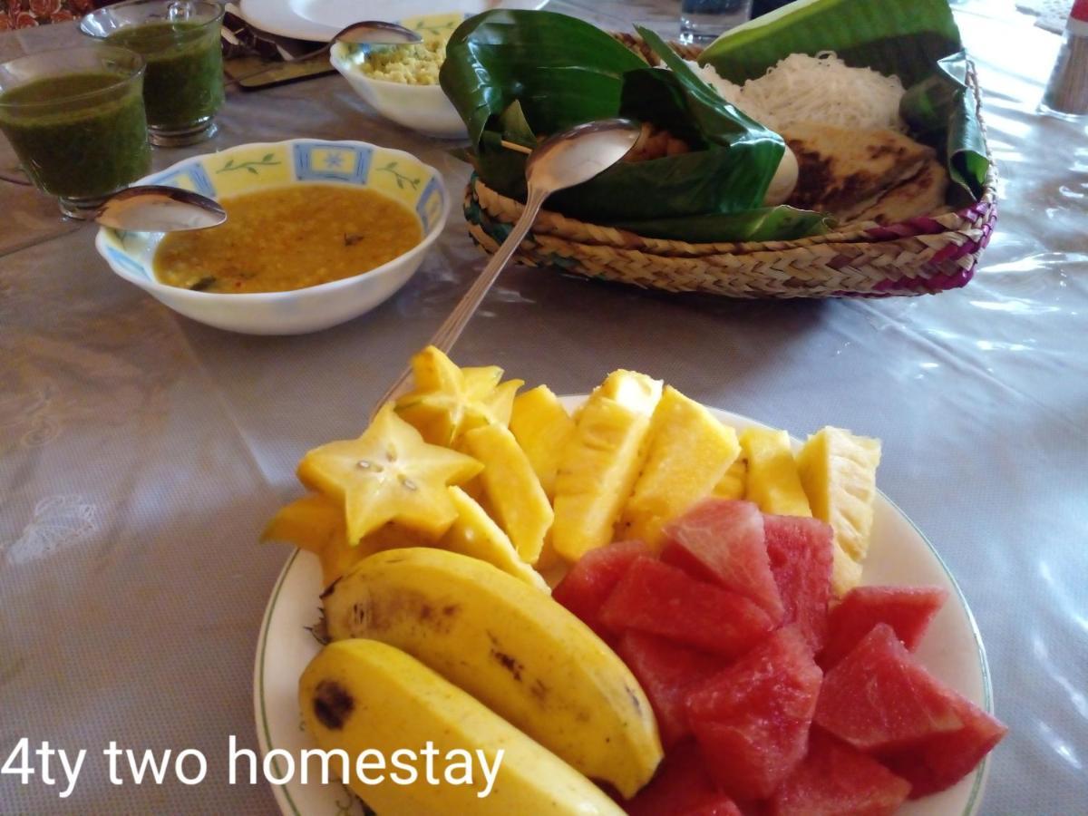 4Ty Two Homestay Galle Eksteriør billede