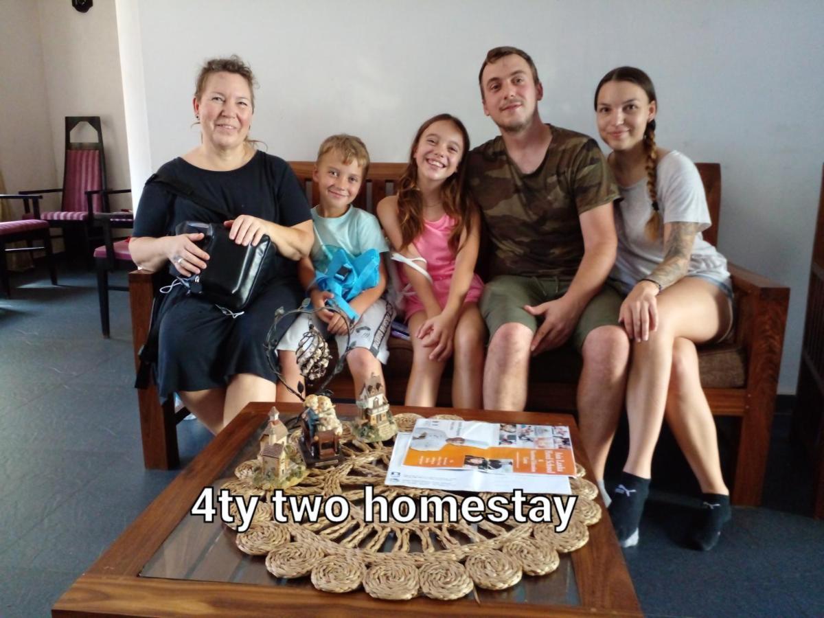 4Ty Two Homestay Galle Eksteriør billede