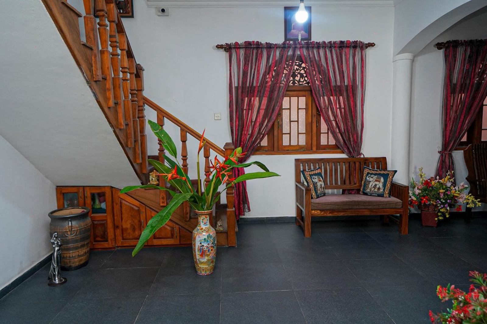 4Ty Two Homestay Galle Eksteriør billede