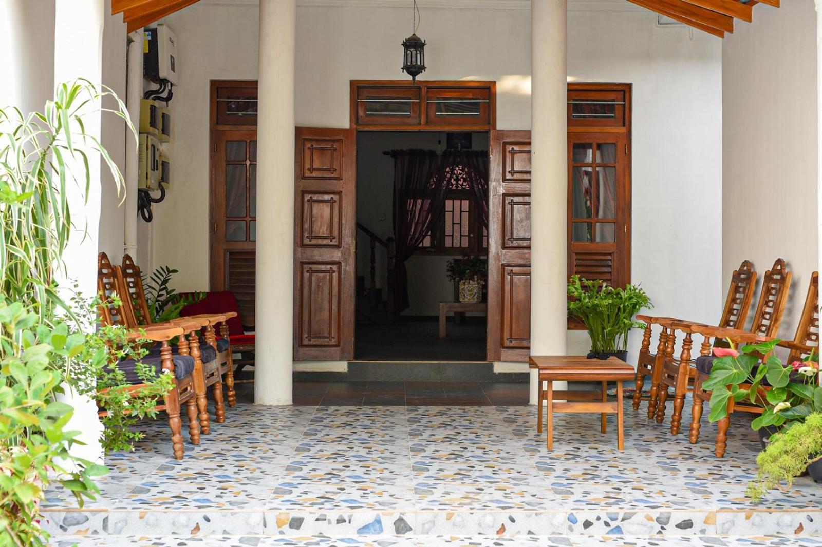 4Ty Two Homestay Galle Eksteriør billede