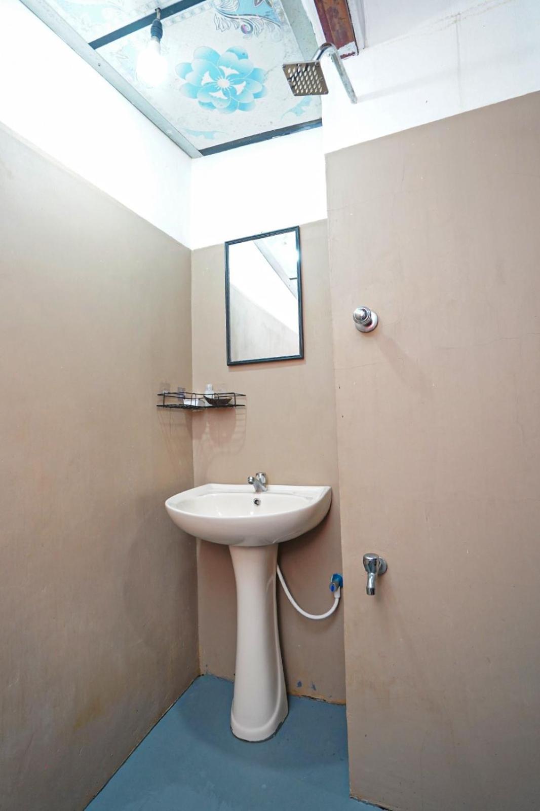 4Ty Two Homestay Galle Eksteriør billede