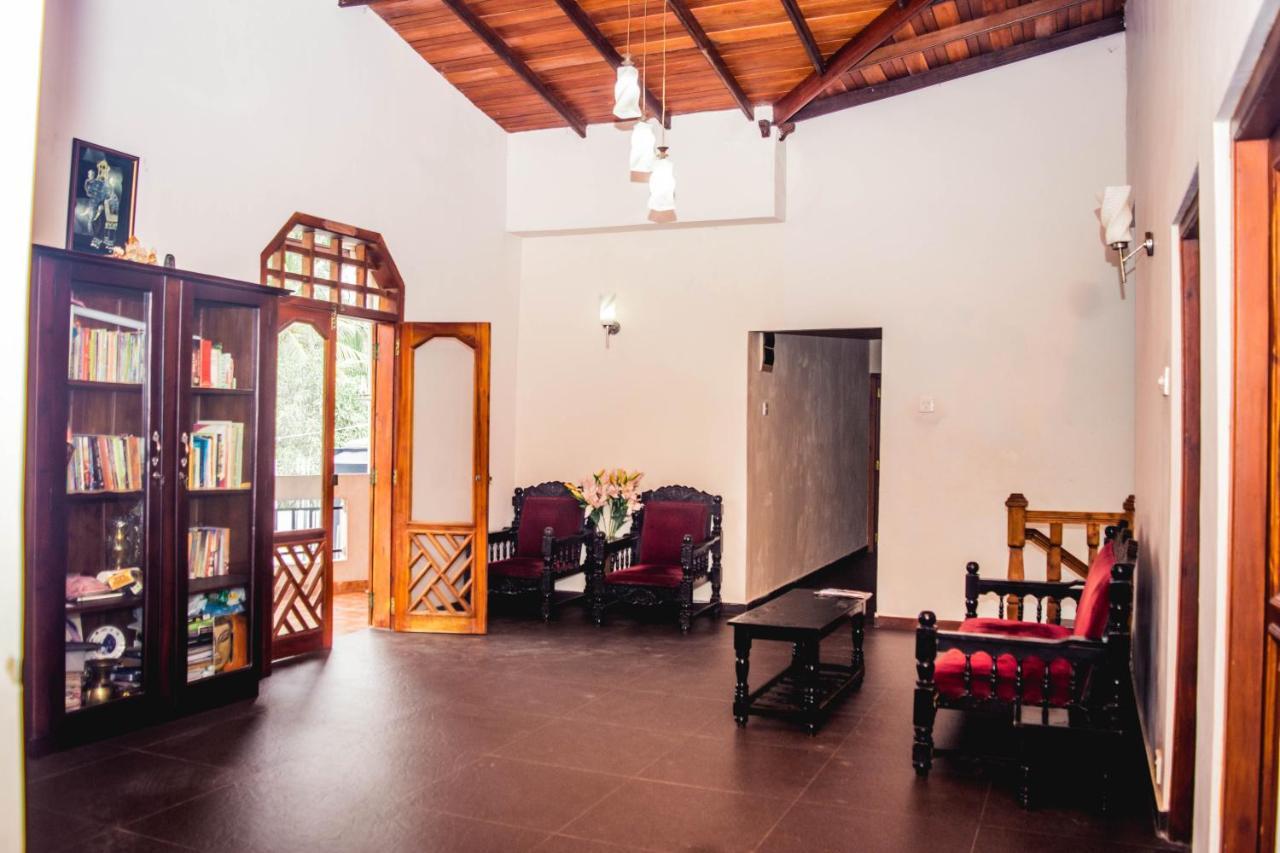 4Ty Two Homestay Galle Eksteriør billede