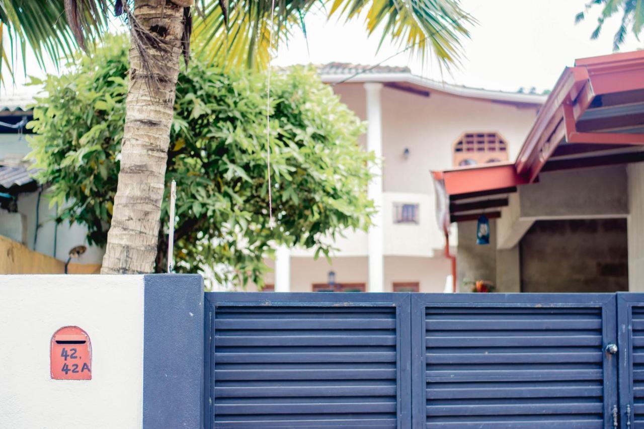 4Ty Two Homestay Galle Eksteriør billede